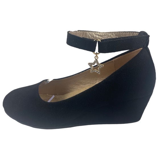 Kelly & Katie Girls Cindy Dress Pump with Ankle Strap Black Size 1 - Picture 2 of 9